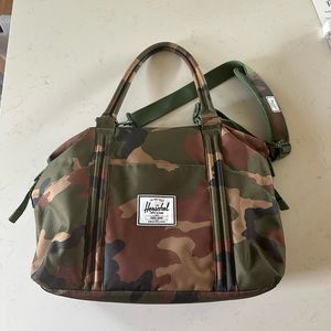 Herschel Baby Diaper Bag - Strand Duffle Sprout Camo